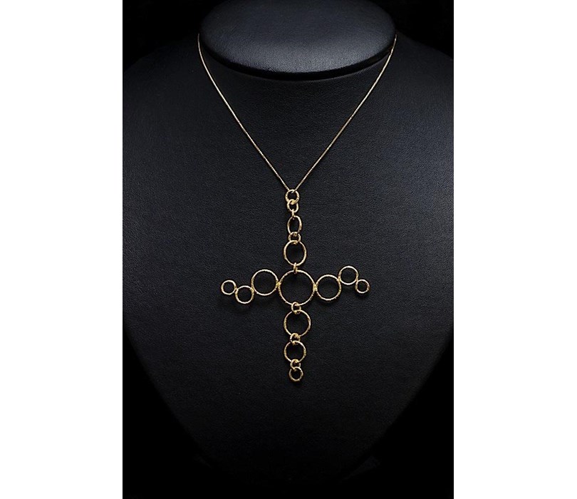Handcrafted Cross, Gold K18. ( chain not included)
